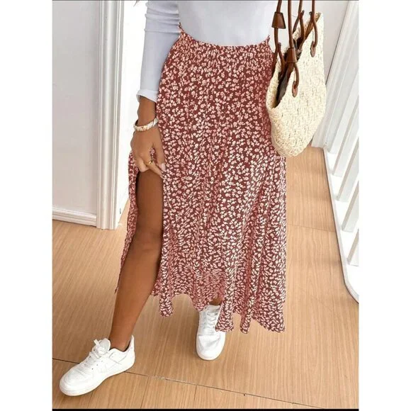 Boho floral print maxi skirt thigh slit navy blue - Picture 3 of 6